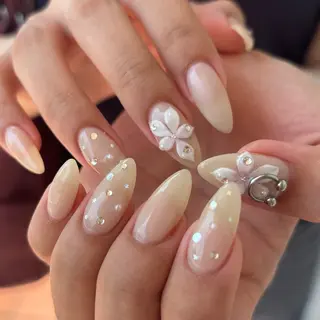 ネイル schon所属・Schon Yuinaのネイルデザイン