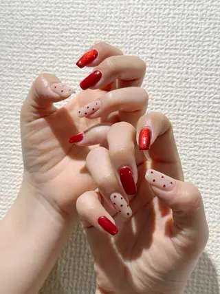 ネイル ヨウ キョウセンのネイルデザイン