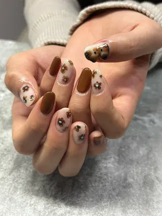 ネイル FIORITURA Maikoのネイルデザイン