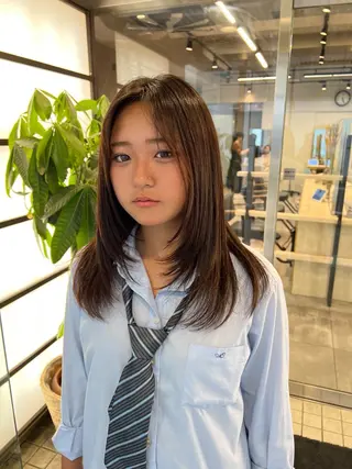 セミロング カラー 🌞レイヤー×カラー 前川那津美🌞のヘアスタイル