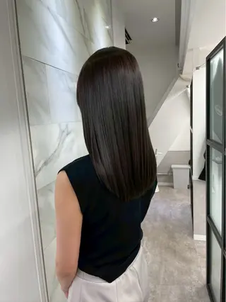 セミロング soigne 表参道【ソワネ】所属・艶髪🩰透明感カラー 🫧あやみのヘアスタイル