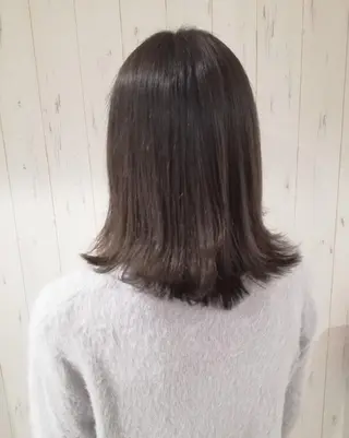 ミディアム カラー 西川 敏夫のヘアスタイル