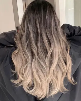 ロング cocotte🦋 miyuのヘアスタイル