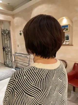 ショート ボブ ホノカのヘアスタイル