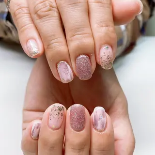 ネイル Lily Roseスタッフ一同のマツエク・マツパデザイン