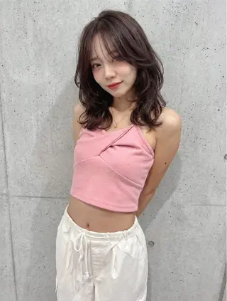 セミロング カラー piLLon 心斎橋のヘアスタイル