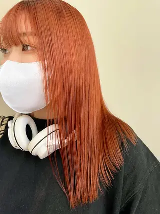 カラー 🎀ボブ+ハイトーン シュカ👶🏻のヘアスタイル