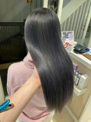ロング カラー TACE RIKUのヘアスタイル