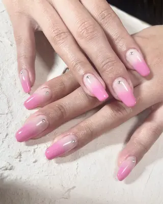 ネイル nail.gorin所属・吉村 優子のネイルデザイン
