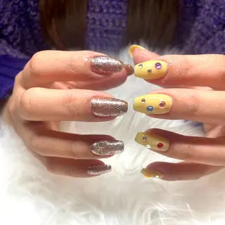 ネイル 家入 可奈のネイルデザイン