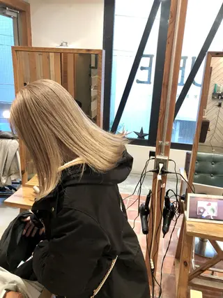 カラー 🫧trym 🫧鎌田凌太のヘアスタイル