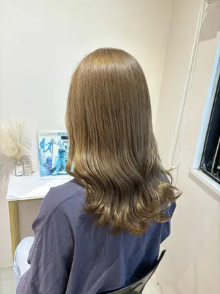 ロング カラー nanami /Toiroのヘアスタイル