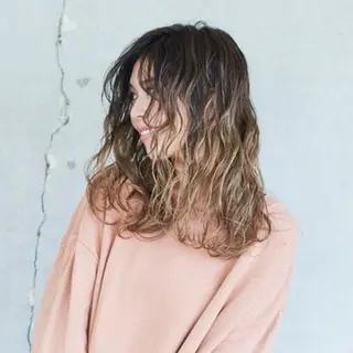 セミロング mihiro 🩷のヘアスタイル
