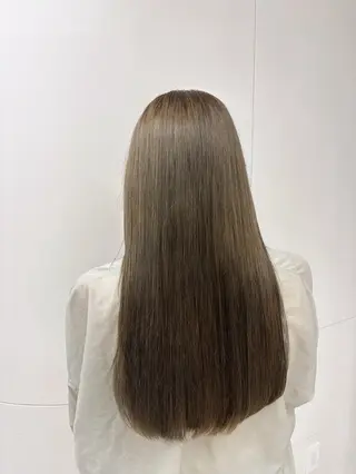 ロング makoto⌇レイヤ ー⌇艶カラー🍒‎のヘアスタイル