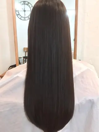 ロング カラー 千 田のヘアスタイル