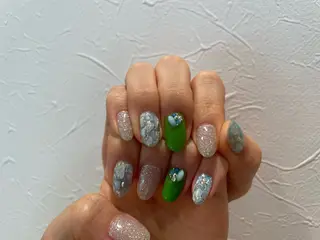 ネイル 佐藤  悠子のネイルデザイン