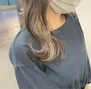 セミロング カラー GPIP 近藤沙樹のヘアスタイル