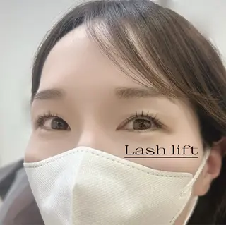 マツエク・マツパ Eyelash Salon Blanc～まつげエクステと眉の専門美容室～富山CiC店所属・片田 唯宇衣のマツエク・マツパデザイン