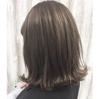 ミディアム カラー ヘアアレンジ 透明感♡︎♡︎ 佐々木早苗のヘアスタイル