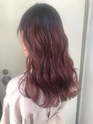 セミロング カラー 韓国🇰🇷レイヤー 映える顔周り🩷のヘアスタイル