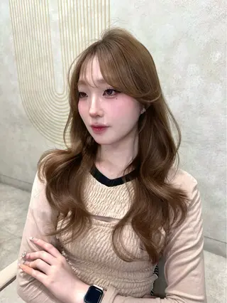 ロング カラー 𝘚𝘦𝘫𝘶𝘯 韓国レイヤー/顔周りのヘアスタイル