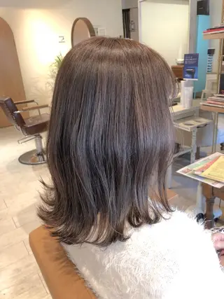 ミディアム カラー ひろせ かなのヘアスタイル