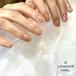 ネイル S LOUNGE NAIL所属・パーツたくさん🍓 SUMIのネイルデザイン
