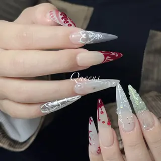 ネイル Queens テイのネイルデザイン