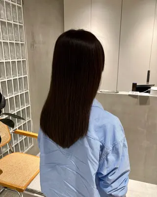 カラー techné所属・塔尾 真那のヘアスタイル