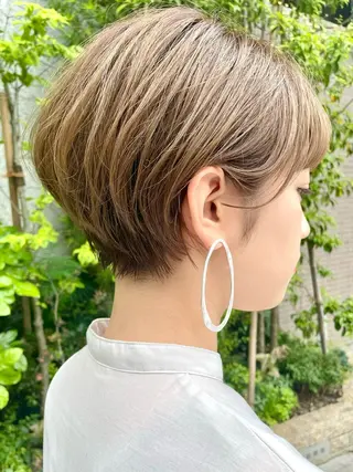 ショート 三鷹で1番ショート ボブをカットする新谷のヘアスタイル