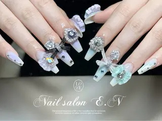 ネイル E.N🦋 長さ出し/持ち込みのネイルデザイン