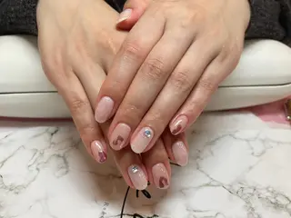 ネイル Ui_Amor (パラジェル)のネイルデザイン