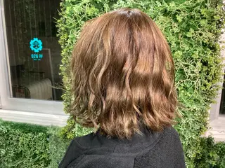 ミディアム 松澤 勇輝のヘアスタイル