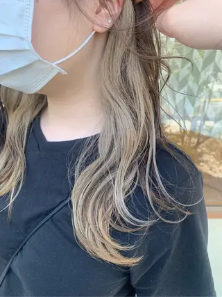 セミロング カラー 田中 紫苑のヘアスタイル