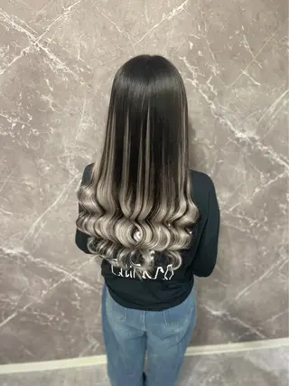 ロング RIN シールエクステのヘアスタイル