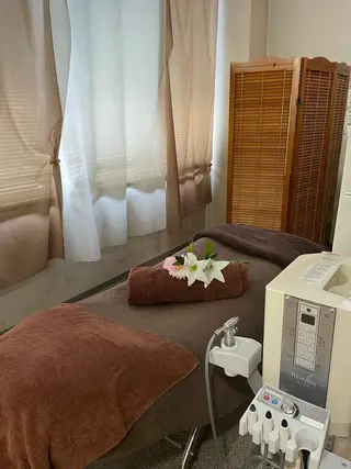 メナードフェイシャルサロンマオンデファーダ所属・メナードフェイシャル マオンデファーダのエステ・リラクイメージ