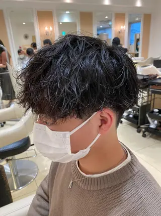 ショート パーマ メンズ メンズ特化型美容師 栗山勇人のヘアスタイル