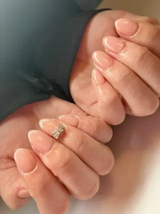 ネイル メラネイル所属・米良 裕子のネイルデザイン