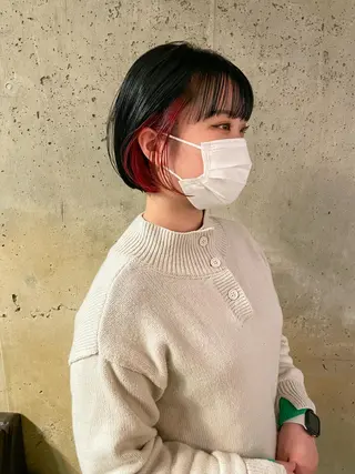 ショート カラー パーマ/レイヤー 岩山丈一郎のヘアスタイル