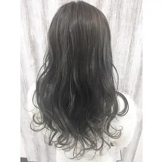 ロング カラー ヘアアレンジ 透明感♡︎♡︎ 佐々木早苗のヘアスタイル