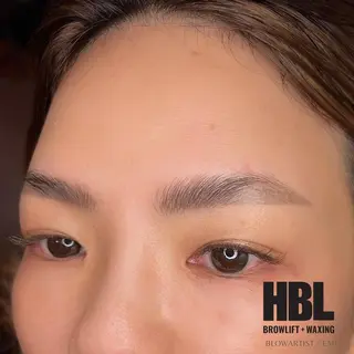 アイブロウ 新井 絵美の眉毛・アイブロウイメージ