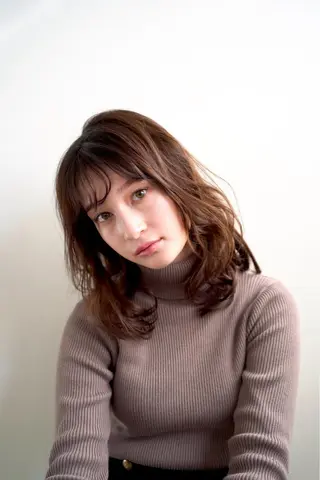 セミロング パーマ 千 田のヘアスタイル