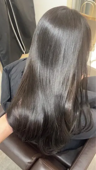 ロング カラー BEBE所属・ご新規様限定 透明感カラーKANAのヘアスタイル