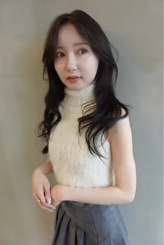 ロング 韓国 / 中国ヘア 🦋Noniのヘアスタイル