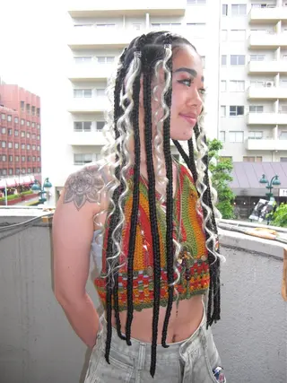 セミロング ヘアアレンジ コーンロウ／ブレイズ SYUのヘアスタイル