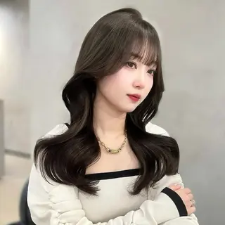 セミロング カラー モテ韓国ヘア/ レイヤー🤍RIKAのヘアスタイル