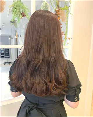 ロング カラー 🪞Unge チヒロ 女性限定のヘアスタイル