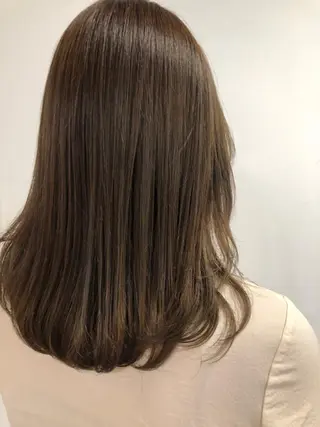 ミディアム カラー SALOWIN下北沢所属・hazuki 🌝のヘアスタイル