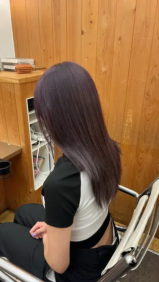 ロング カラー 藤田 ゆりなのヘアスタイル