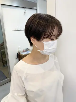 ショート レイヤー×縮毛矯正 深見 拓のヘアスタイル